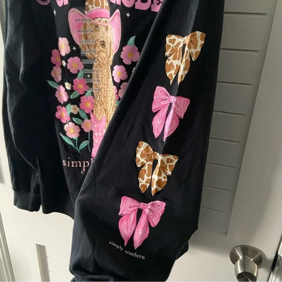 Simply Southern Black Long Sleeve Tshirt Sweetheart of The Rodeo New With Tags - Picture 2 of 3